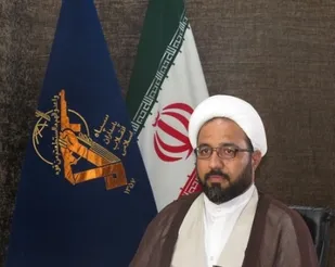 وظیفه طلبه های بسیجی دفاع بی تعارف از انقلاب اسلامی است