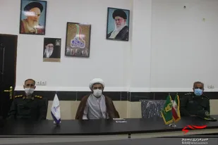 دیدار تعدادی از کارکنان سپاه تنگستان با امام جمعه شهراهرم