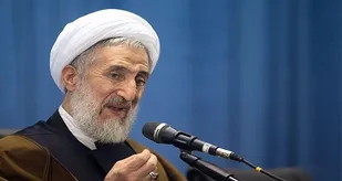 نفوذی&zwnj;های داخلی بدتر و خطرناک&zwnj;تر از دشمنان خارجی هستند