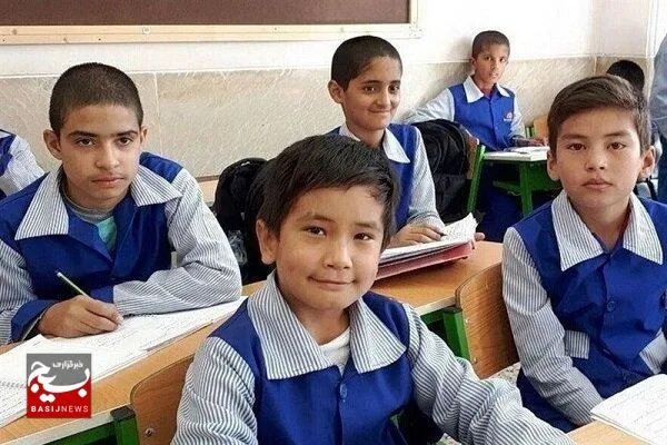 ابلاغ شیوه‌نامه ثبت‌نام دانش‌آموزان اتباع/ تحصیل مجازها در سال تحصیلی جدید بلامانع است