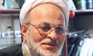 پیکر حجت&zwnj;الاسلام والمسلمین شجونی به سوی امامزاده صالح تشییع شد