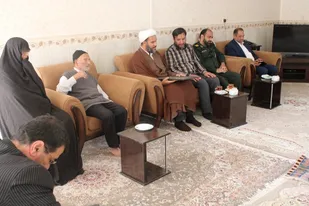زنده نگه داشتن یاد شهدا به منزله ادامه راه شهداست