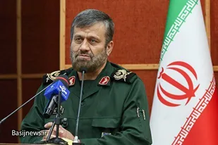 چشم انداز رهبر انقلاب، راه اندازی قرارگاه های سازندگی و جهاد تبیین است/دشمن در پی ایجاد جنگ فرقه&zwnj;ای و مذهبی است