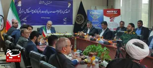 نشست فعالان و نخبگان صنعت کفش استان قم با حضور وزیر صنعت، معدن تجارت و مسئول سازمان بسیج مهندسین صنعت و معدن استان قم