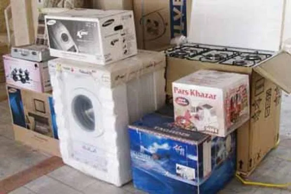 اهدای ۳ کمک جهیزیه به همت خیرین و گروه جهادی پایگاه حدیث همدان به خانواده‌های نیازمند