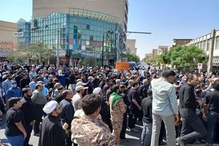 پیکر مطهر شهید &laquo;محمدحسین سروری راد&raquo; در گرمسار تشییع شد