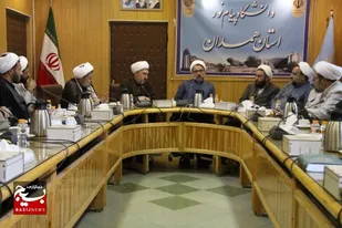 نشست هم اندیشی مسئولین دفاتر نمایندگی در سپاه با مسئولین نهاد نمایندگی در دانشگاه&zwnj;های استان همدان