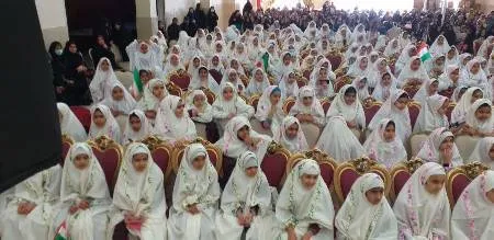 250 دانش آموز مکلف زرندی ، رسیدن به سن تکلیف خود را جشن گرفتند