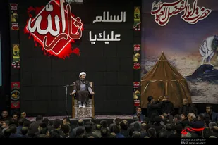 شب پنجم ماه محرم در حسینه ثارالله سپاه حضرت عباس(ع)