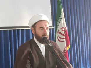 جوانان سرنوشت جنگ را تعیین کردند/قدر جوانی خود را بدانید و نگذارید دشمنان شما را مشغول مسائل حاشیه&zwnj;ای کند
