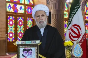 اسرائیل باید از منطقه خارج شود/ پاسخ ایران قاطع خواهد بود