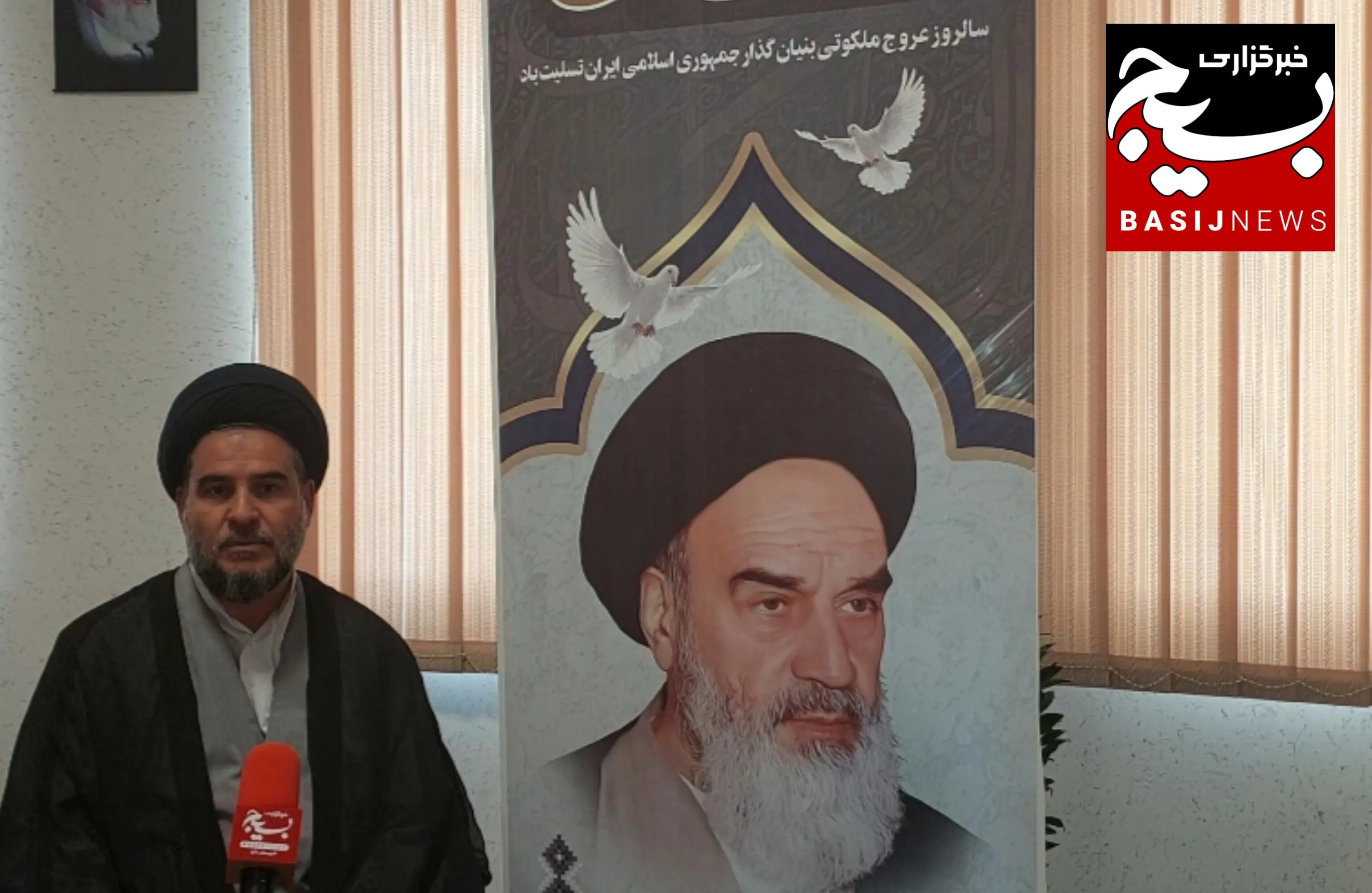 مقاومت در برابر مستکبران و ظالمان جهان  تبلور اندیشه‌ها و مکتب امام خمینی (ره)  است/فیلم