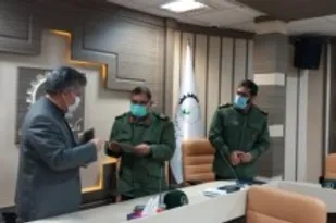 هم افزایی فکری نخبگان بسیجی و دانشگاهی در جهت توسعه کشور/اشتغالزایی ۱۰۰۰ نفره دانش بنیان ها در استان