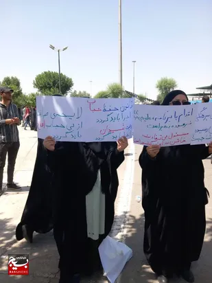 حضور بسیجیان حوزه ام&zwnj;ابیها قم در مرقد مطهر امام خمینی (ره)