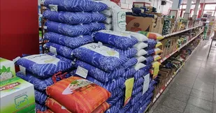 اختصاص 719 تن سهمیه برنج و شکر طرح ضیافت در استان زنجان
