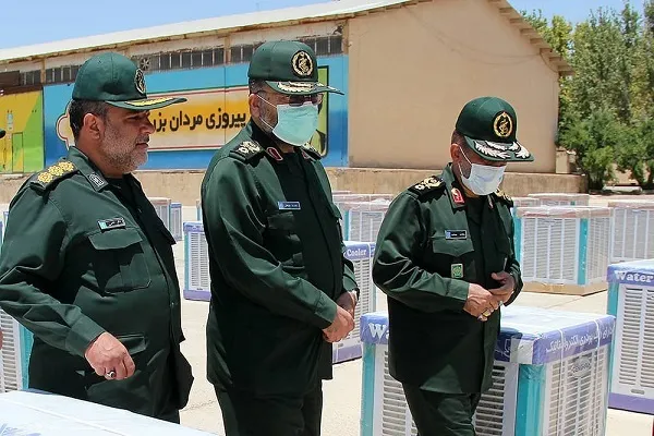رتبه برتر استان فارس در زمینه کمک‌های مومنانه در سطح کشور/ اهدای هزار عدد کولر به اقشار نیازمند فارس