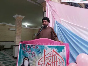 مکتب فاطمه زهرا (س) تامین کننده سعادت دنیا و آخرت است