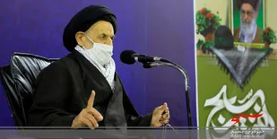 تفکر بسیجی یعنی عمل در راهی که فقط برای خداست