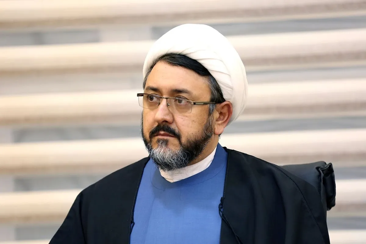 حجت‌الاسلام علی کمساری خبر داد؛
بازخوانی اندیشه امام خمینی(ره) درباره بانوان در ۱۰۰ نشست دانشجویی