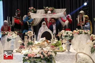جشن ازدواج ۴۴ زوج انقلابی در تالار شهیدان نژاد فلاح کرج برگزار شد