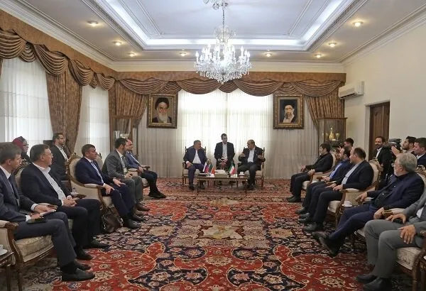 موانع کسب‌وکار و تجارت تبریز و تاتارستان باید برطرف شود