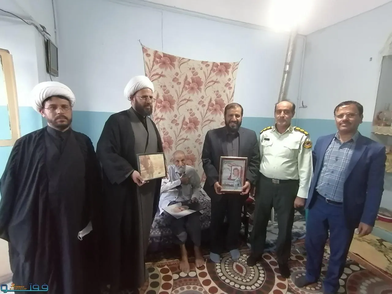مهمترین سرمایه این نظام همین خانواده های بابصیرت شهدا و ایثارگران هستند