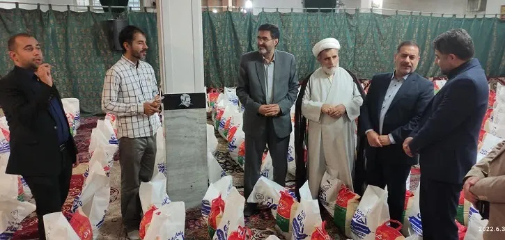 توزیع 800 بسته معیشتی بین مددجویان کم برخوردار شهرستان قدس