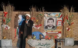 یادواره خانگی شهید عیسی احمدی برگزارشد