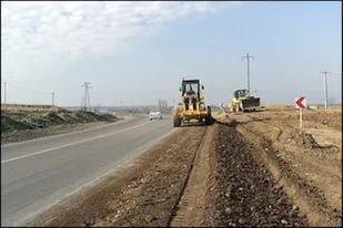 آزادسازی 375 کیلومتر از حریم راه های استان همدان