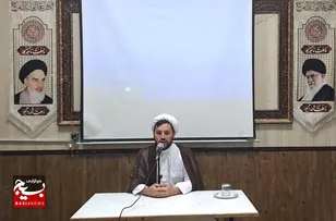 شهدا پرچمداران ایمان و عزت ملت ایران‌ هستند