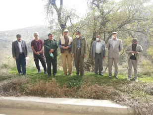 تیپ ۴۸ فتح به یاری کشاورزان زلزله زده دنا شتافت