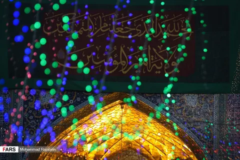 حال و هوای حرم مطهر رضوی در شب عید غدیر