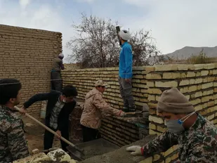 اردوی جهادی ساخت خانه محروم  به همت گروه جهادی شهید گمنام حوزه عشایری ثارا... خاتم