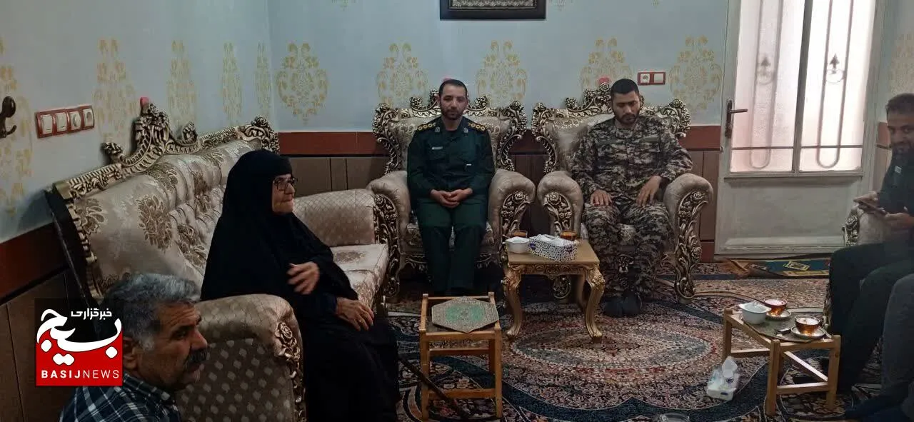 دیدار و تجلیل خانواده شهدا در گتوند