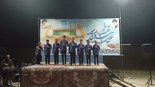جشن خیابانی، برپایی ایستگاه صلواتی واجرای گروه سرود زنده جشن عید غدیر در اصفهان