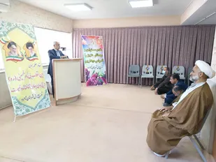 خدا محوری، مردم باوری و خودباوری از شاخصه&zwnj;های امام راحل