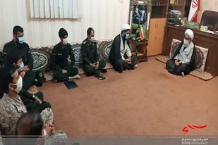 پاسداران با حفظ ویژگی ملکوتی بودن حاج قاسم سلیمانی شوند