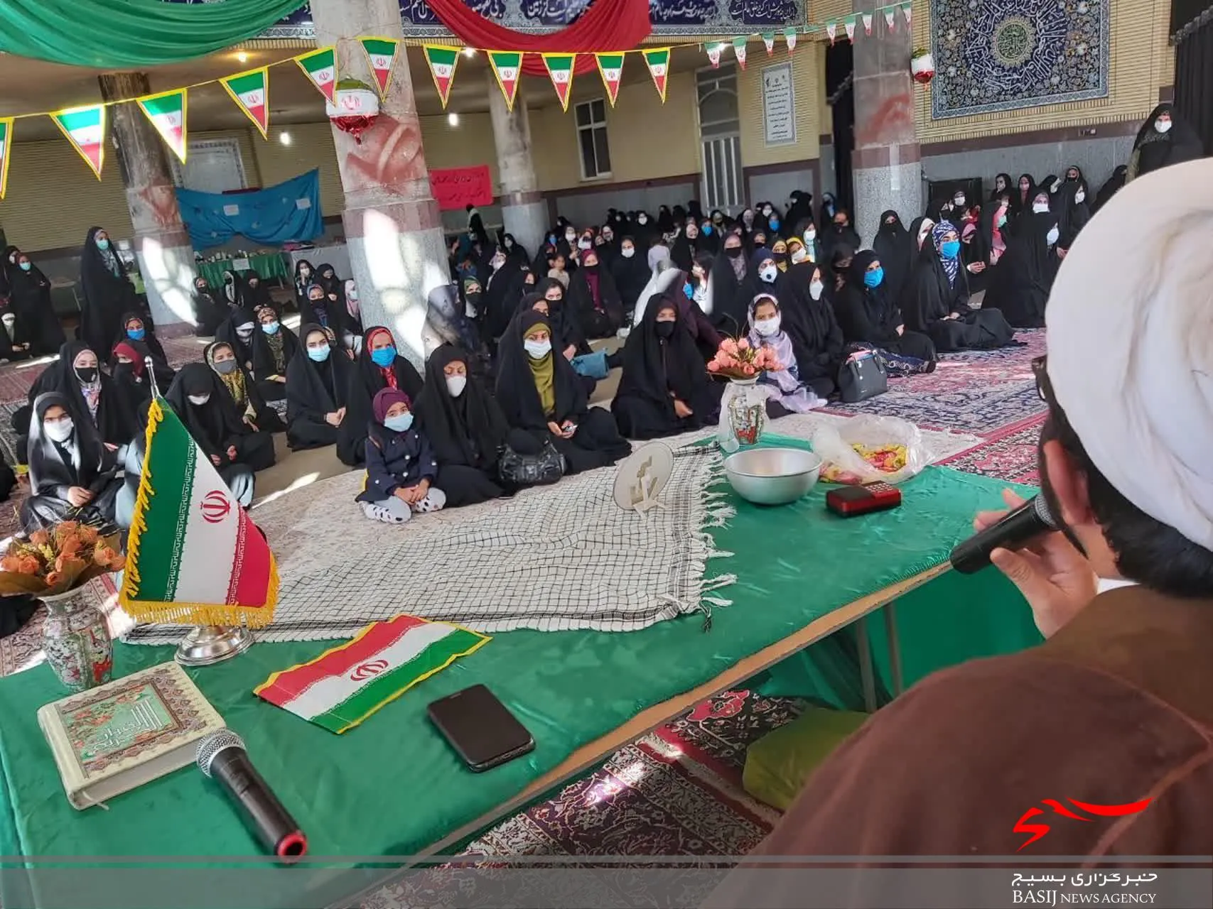 جشن پیروزی انقلاب و میلاد کوثر