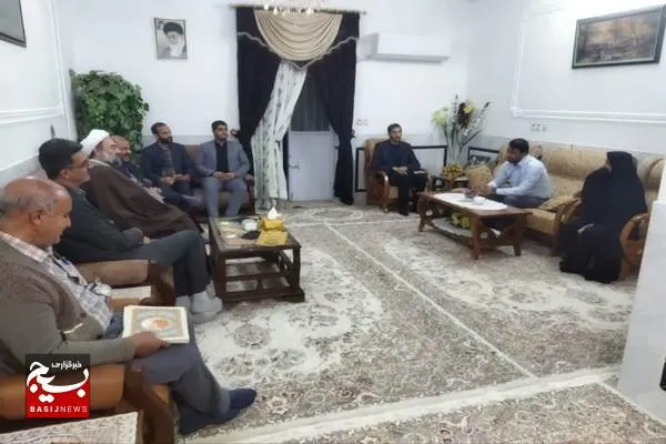 دیدار نماینده ولی فقیه با خانواده معظم شهدای استان سیستان و بلوچستان
