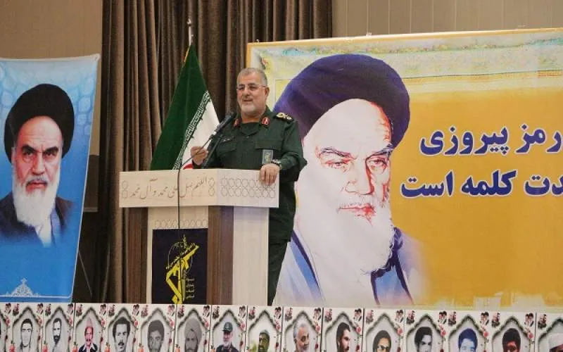 وحدت و قدرت دفاعی از مهمترین مولفه‌های بازدارندگی کشور می باشد/ همه باید مقابل توطئه‌های استکبار جهانی هوشیار باشند