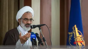 اساتید باید در عرصه جهاد تبیین فعال باشند/ جهاد تعطیل ناپذیر است