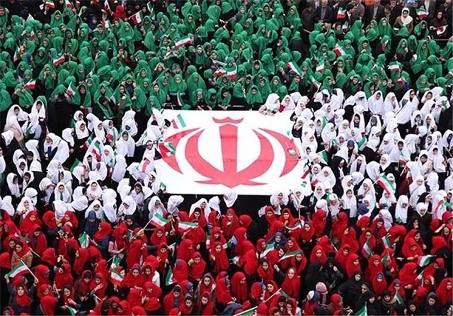برگزاری جشنواره عکس،«پرچم نماد عاشقی» در شهرستان ملارد