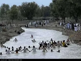 خزعلی: در ایران مردان فداکار برای نجات جان دختری در سیل به آغوش خطر می&zwnj;روند