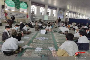 حضورباشکوه جوانان و نوجوانان بسیجی پایگاه های مقاومت حوزه کربلا زاهدان در حلقه های صالحین