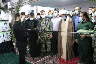 افتتاح نمایشگاه هفته دفاع مقدس در حمیدیه