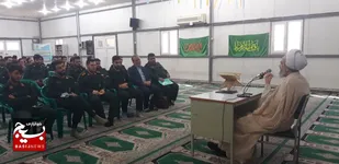 بازدید  مسئول دفتر نمایندگی ولی فقیه در سپاه  و فرمانده سپاه ولی عصر(عج) خوزستان از دوره های عقیدتی سپاه