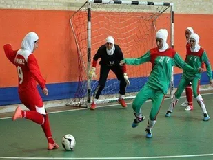 درخشش بانوان ملایری در مسابقات فوتسال قهرمانی استان همدان