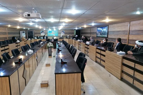 با اجرایی شدن مصوبات شورای فرهنگی شهرستان، شاهد پیشرفت‌های فرهنگی درسطح شهرستان باشیم