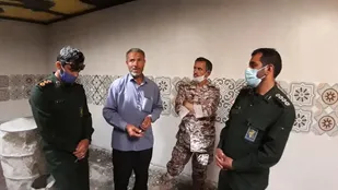 اردوی جهادی بسیجیان در مرمت حمام روستای پرو شاهرود+ تصاویر