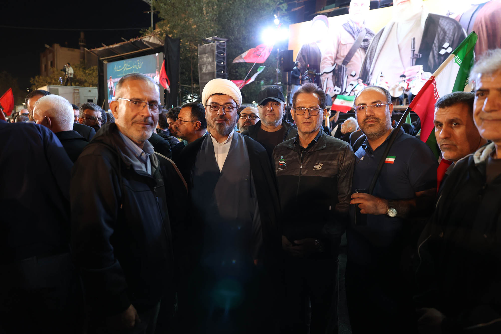 اجتماع بزرگ جامعه ورزش و جوانان «ورزش، جان‌فدای ایران» در میدان انقلاب